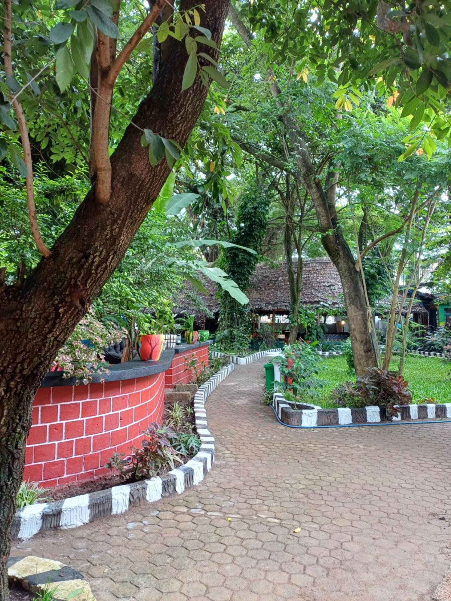 Ibrahim Garden Hostel Arusha Exterior foto